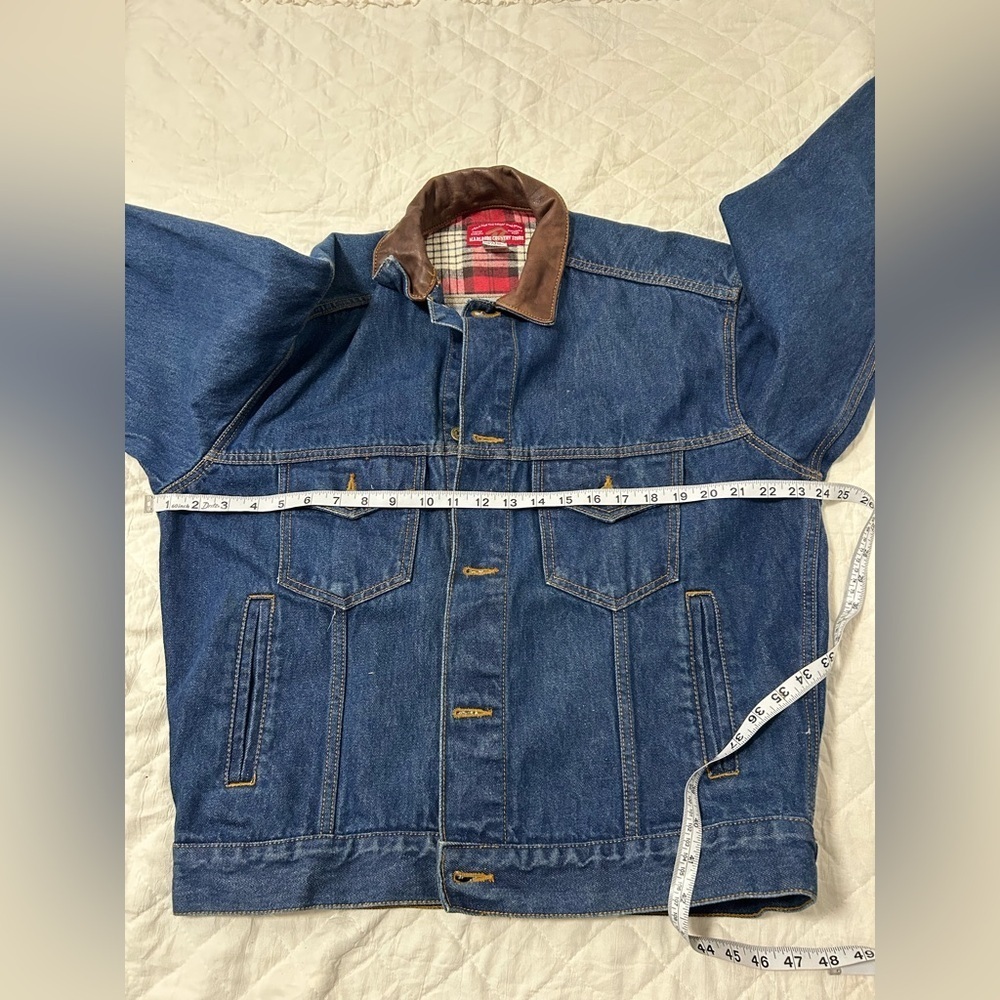 Marlboro Country Store Classic Denim Jacket with Brown leather Collar - Picture 4 of 8